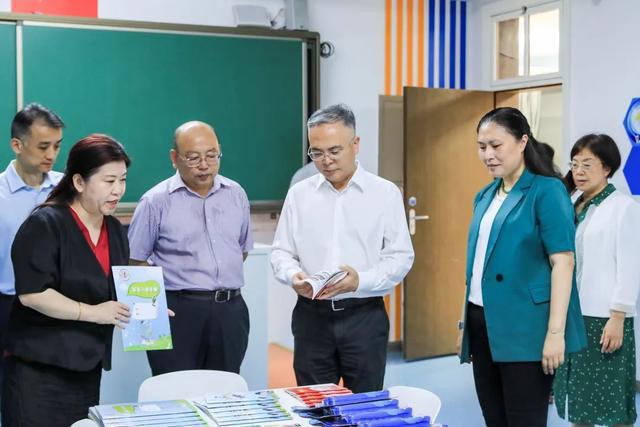 沈山州区长检查2024年秋季开学准备工作(图1)