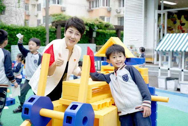 正高级教师开讲｜听汪瑾讲：以匠心筑梦“玩”转幼儿教育的无限可能(图3)