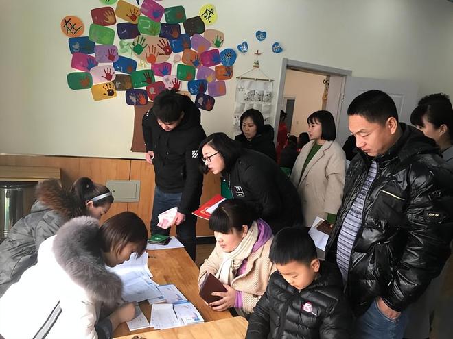 22年幼儿园学生4628万人再看23年的幼儿入园人数差距太大(图5)