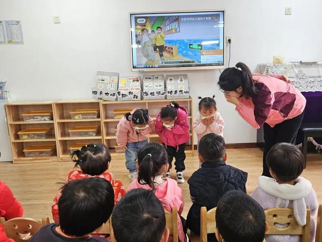 未央区长庆湖滨花园幼儿园消防安全疏散演练活动(图2)