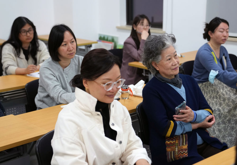 健康消费加速向“新”市场前景广阔(图11)