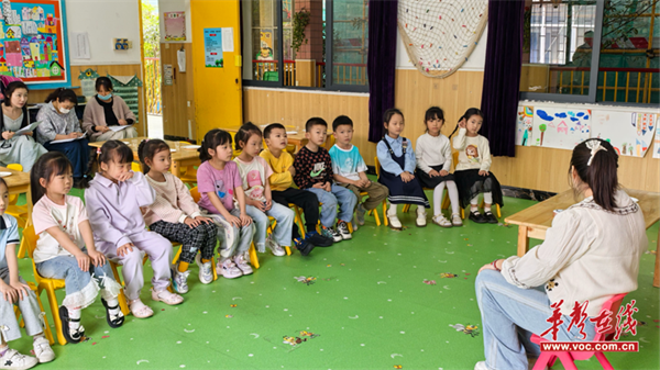 凯发k8旗舰厅ag：共促教学质量提升桃源县师苑幼儿园教师比武活动圆满落幕(图3)