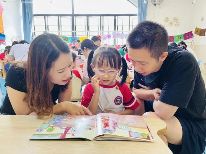 凯发国际首页：玩出未来学霸！花都这所幼儿园用游戏激发孩子的超能力(图14)