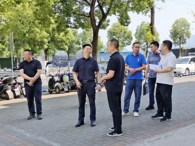 凯发k8旗舰厅ag：重庆开州：数字赋能基层治理荒地菜畦蝶变口袋公园(图3)