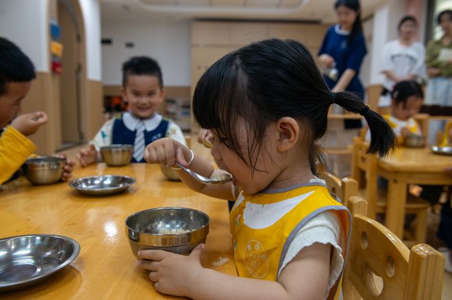新闻能见度厦门破解托育“三难”(图3)