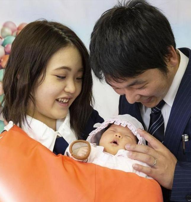 日本要绝后？中国新生人口下降恐面临同样危机育儿补贴有用吗(图3)