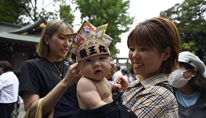日本要绝后？中国新生人口下降恐面临同样危机育儿补贴有用吗(图5)