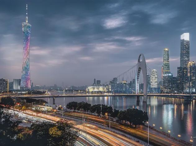 广州豪宅热搜！力迅琶洲湾售楼处发布启幕鼎级尊邸奢境(图2)