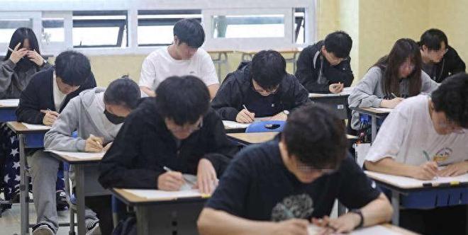 凯发k8旗舰厅ag:生育率全球最低百年后人口只剩15%!这个国家生小孩真的很难(图1)