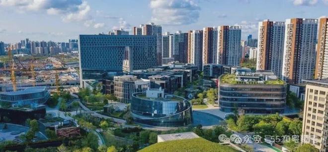 凯发国际首页：⚡好房臻选｜前海时代尊府三期售楼处发布引领时代高端品质(图1)