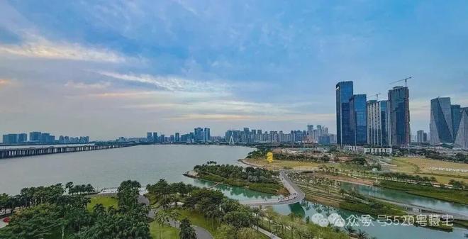 凯发国际首页：⚡好房臻选｜前海时代尊府三期售楼处发布引领时代高端品质(图16)