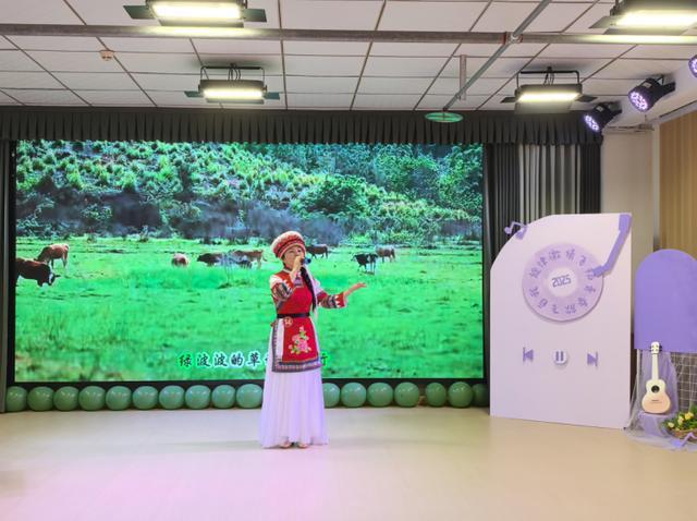 宜宾市南溪区2025年幼儿教师弹唱技能比赛在康安幼儿园举行(图3)