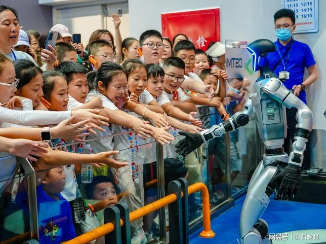 快手公益发布“启智星”计划投入2500万用AI服务500万乡村学生(图9)