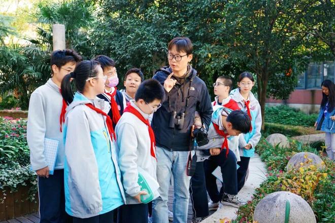 奋进中的长宁整区推进教育数字化转型长宁活力教育的“十四五”这样书写→(图8)
