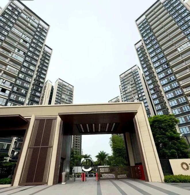 凯发国际首页：贰月豪宅聚焦@中建星光城售楼处发布：以品质铸就传奇!(图7)