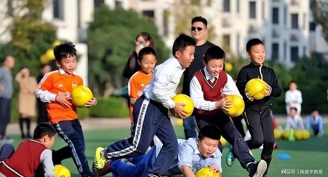 “人口警报”再次拉响这次是没人愿意再生了专家奇葩建议频出(图2)